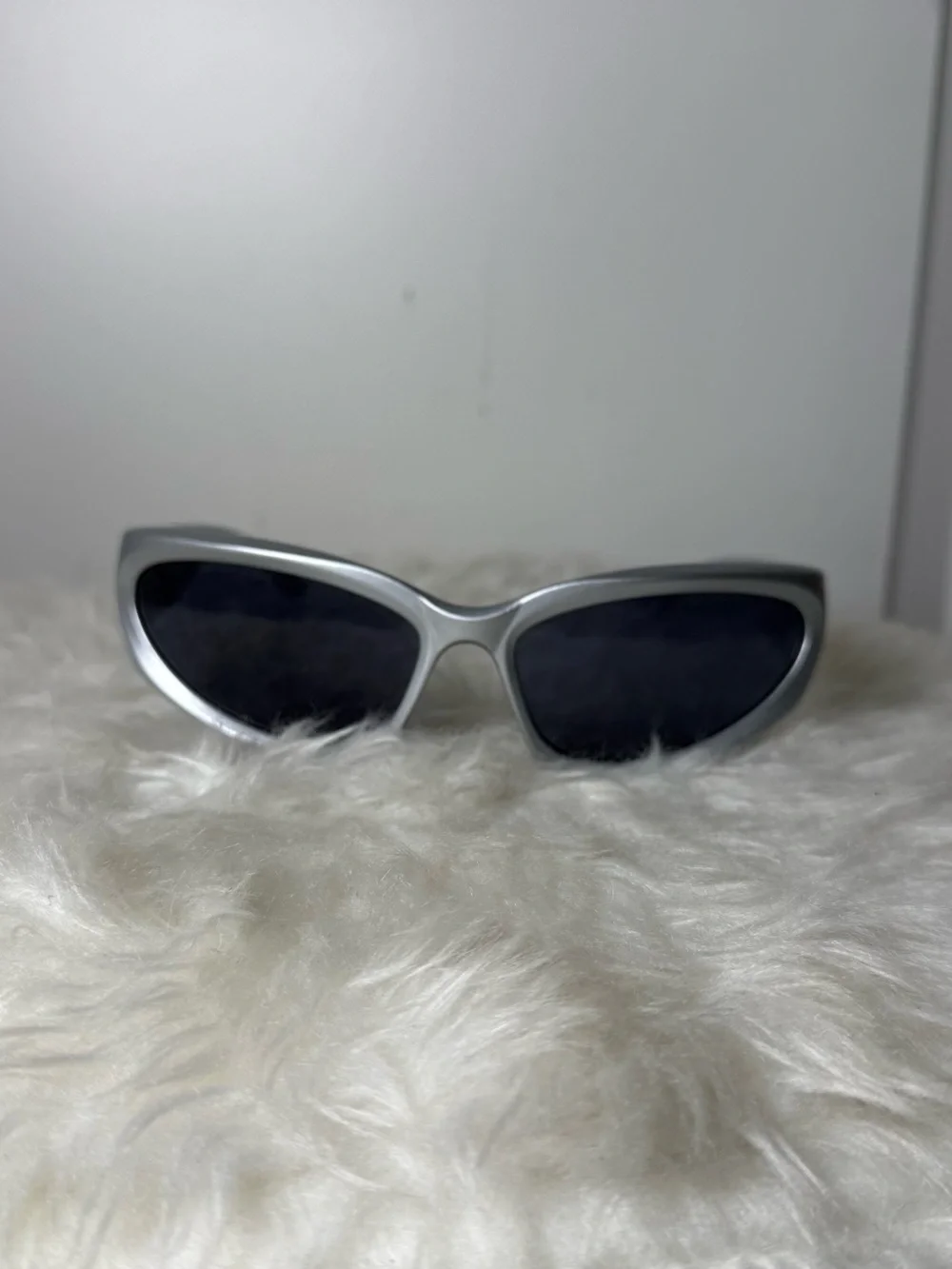 Alien sunglasses